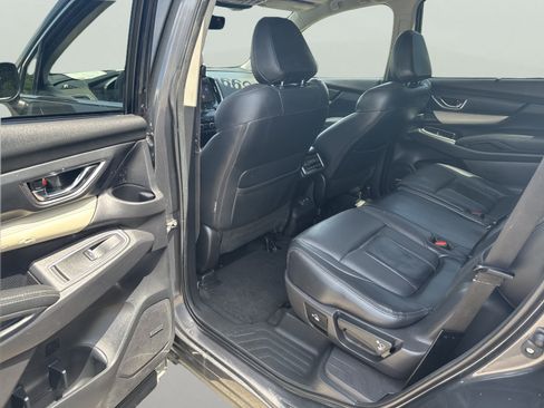 Used 2022 Subaru Ascent Limited w/ Technology Package AWD/4WD image 17