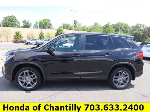 Used 2023 Honda Passport EX-L image 4