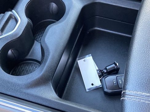 Used 2023 RAM 1500 Laramie image 39