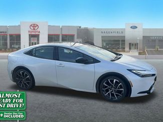 Used 2023 Toyota Prius Prime Premium video 1