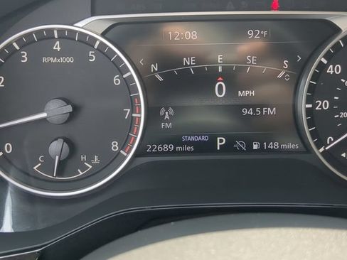 Used 2024 Nissan Pathfinder SL w/ SL Premium Package FWD image 38