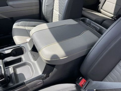 New 2026 Chevrolet Silverado 1500 ZR2 w/ LPO, Dark Essentials Package AWD/4WD image 20