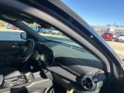 New 2026 Chevrolet Equinox LT AWD/4WD image 29