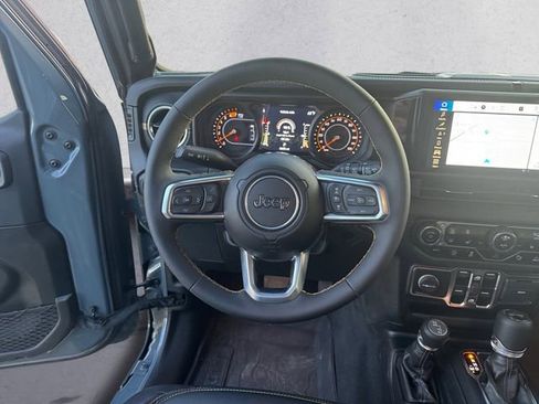 Used 2024 Jeep Wrangler Sahara w/ Technology Group image 12