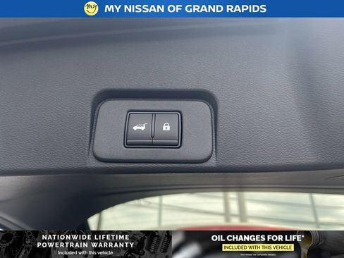 New 2026 Nissan Rogue Platinum AWD/4WD image 25