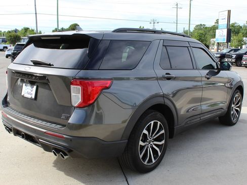 Used 2020 Ford Explorer ST w/ Premium Technology Package AWD/4WD image 5