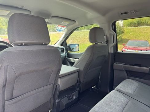 Used 2022 Ford F150 XLT image 12