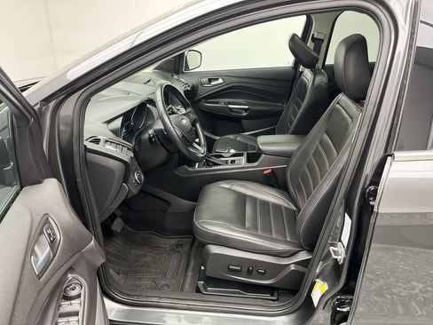 Certified 2018 Ford Escape Titanium w/ Ford Safe & Smart Package image 3