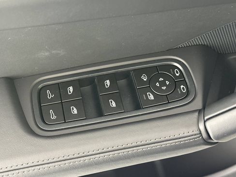 New 2026 Porsche Cayenne GTS AWD/4WD image 13