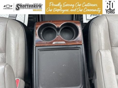 Used 2015 Toyota Sienna Limited image 20