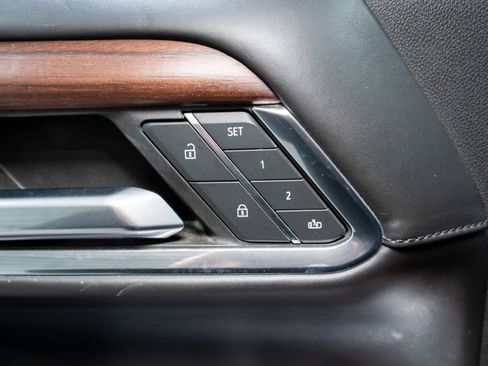 Used 2024 GMC Sierra 2500 Denali Ultimate image 15