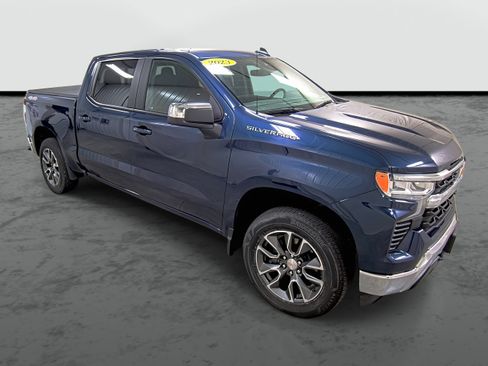 Used 2023 Chevrolet Silverado 1500 LT w/ All Star Edition Plus AWD/4WD image 5
