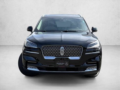 Used 2021 Lincoln Aviator Reserve w/ Equipment Group 201A AWD/4WD image 2