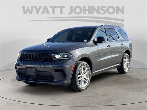 Used 2024 Dodge Durango GT image 1