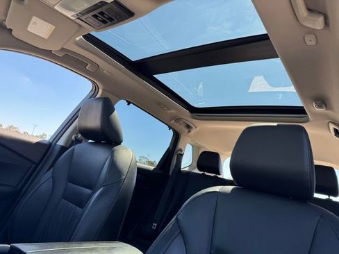 Used 2022 Nissan Rogue Platinum w/ Head-Up Display Package image 18