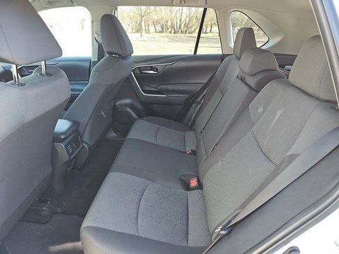 Used 2023 Toyota RAV4 XLE image 18