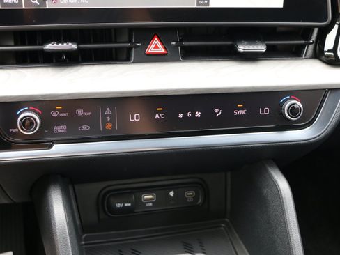Used 2024 Kia Sportage X-Line AWD/4WD image 23