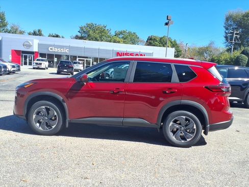 New 2026 Nissan Rogue SV w/ SV Premium Package image 6
