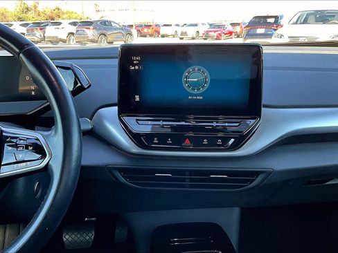 Used 2021 Volkswagen ID.4 Pro image 7