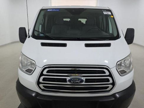 Used 2019 Ford Transit 350 XLT RWD image 2