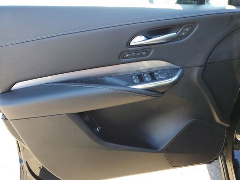 Certified 2024 Cadillac XT4 Premium Luxury image 20