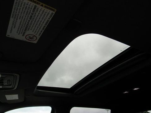 Used 2022 GMC Sierra 2500 Denali image 28