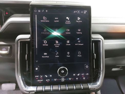 New 2026 GMC Yukon XL Denali w/ Sun & Power Step Package image 20