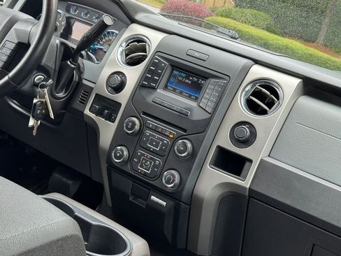 Used 2013 Ford F150 XLT w/ Luxury Equipment Group image 26