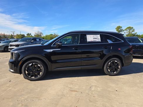 New 2026 Kia Sorento S image 5