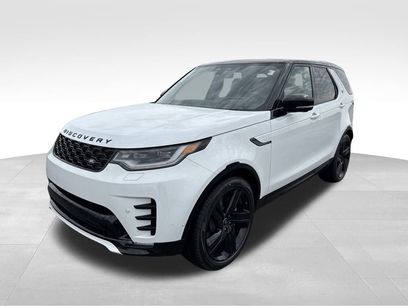 New 2025 Land Rover Discovery Dynamic SE