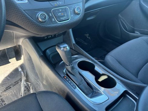 Used 2020 Chevrolet Malibu LS image 14