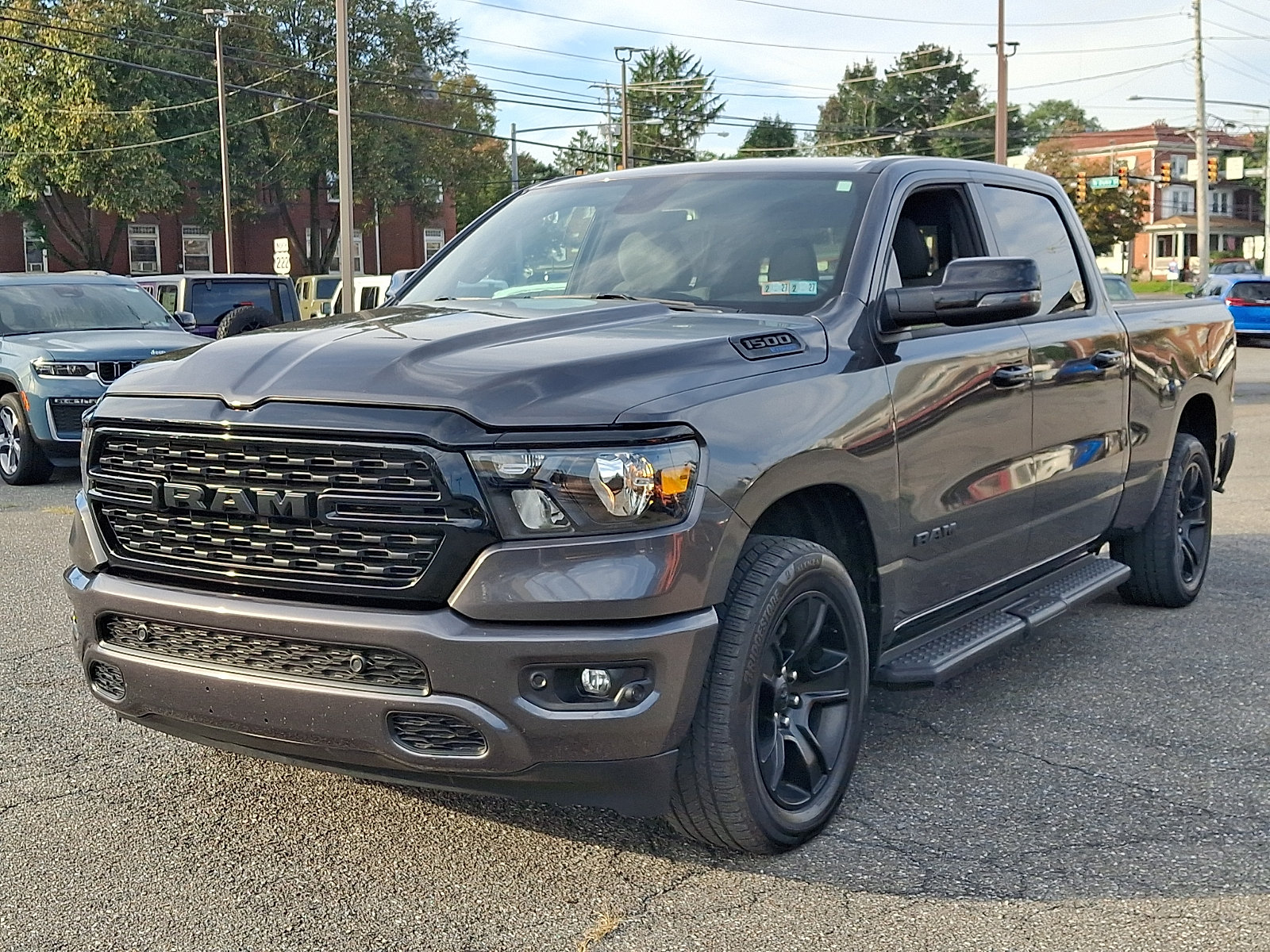 Used 2024 RAM 1500 Big Horn AWD/4WD image 3