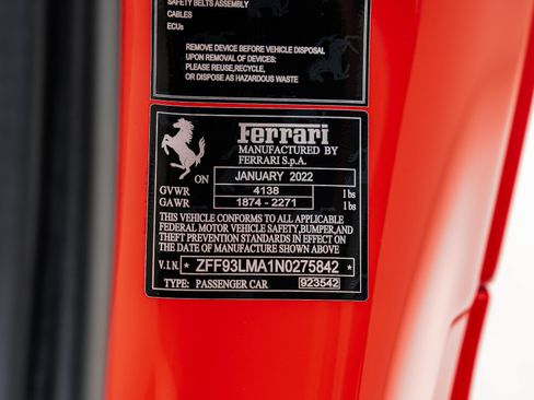 Used 2022 Ferrari F8 Tributo RWD image 65