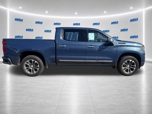Certified 2024 Chevrolet Silverado 1500 High Country w/ LPO, Dark Essentials Package AWD/4WD image 4