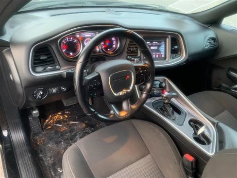Used 2020 Dodge Challenger R/T image 24