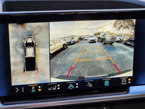 Certified 2024 Chevrolet Silverado 3500 LTZ w/ LTZ Plus Package image 21