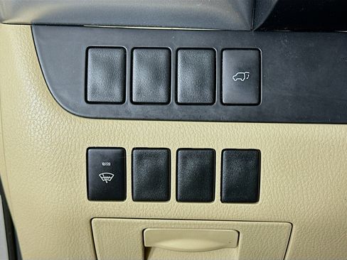 Used 2015 Toyota Highlander XLE image 17