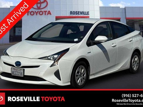 Used 2018 Toyota Prius One FWD image 1