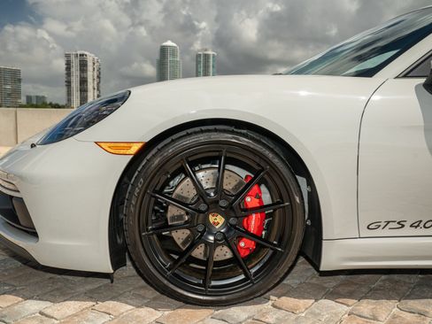 Used 2025 Porsche 718 Cayman GTS RWD image 7