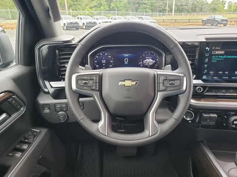New 2026 Chevrolet Silverado 1500 LT AWD/4WD image 14