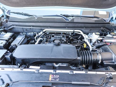 Used 2026 Chevrolet Colorado W/T w/ WT Custom Package RWD image 31
