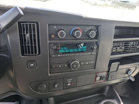 New 2026 GMC Savana 2500 w/ Chrome Appearance Package RWD image 17