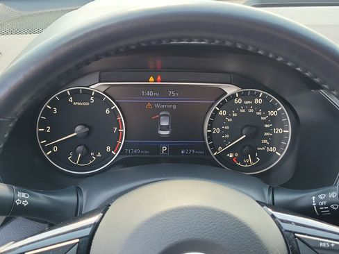 Used 2019 Nissan Altima 2.5 SV image 21