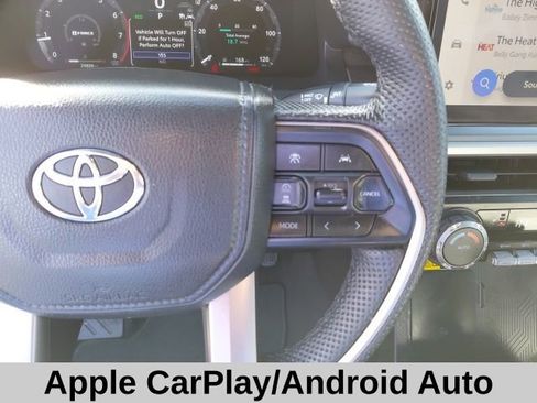 Used 2024 Toyota Tacoma TRD Off-Road image 12