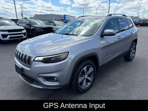 Used 2019 Jeep Cherokee Limited AWD/4WD image 7