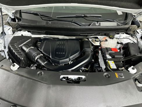 Used 2025 Buick Enclave Preferred FWD image 36