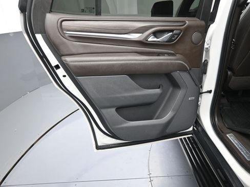 Used 2021 GMC Yukon Denali image 14