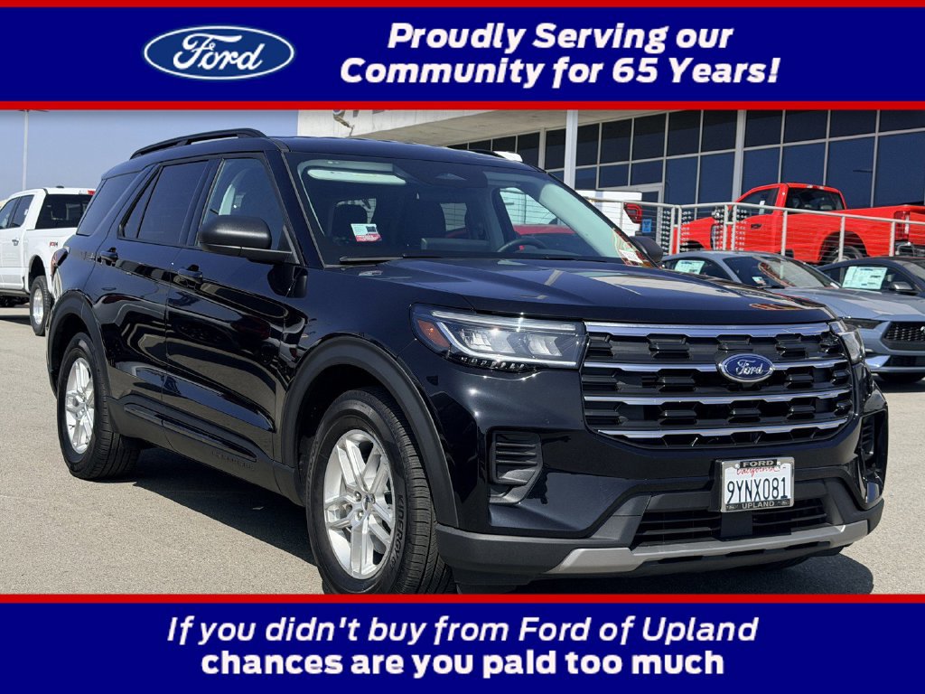 Used 2026 Ford Explorer Active RWD image 1