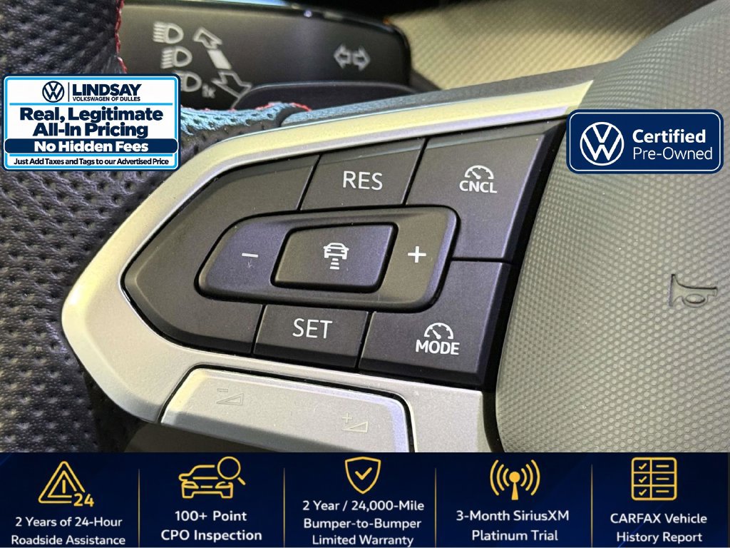 Certified 2025 Volkswagen GTI SE FWD image 23