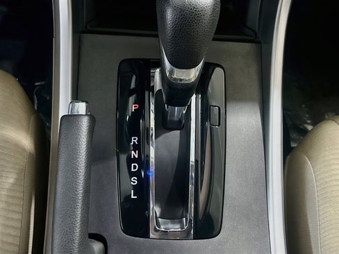Used 2015 Honda Accord LX image 12